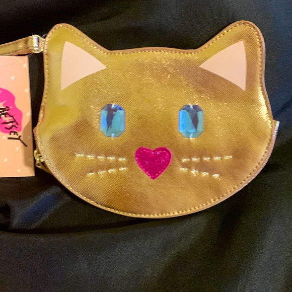Betsey Johnson Handbags - Betsey Johnson NWT Gold Cat Coin Purse